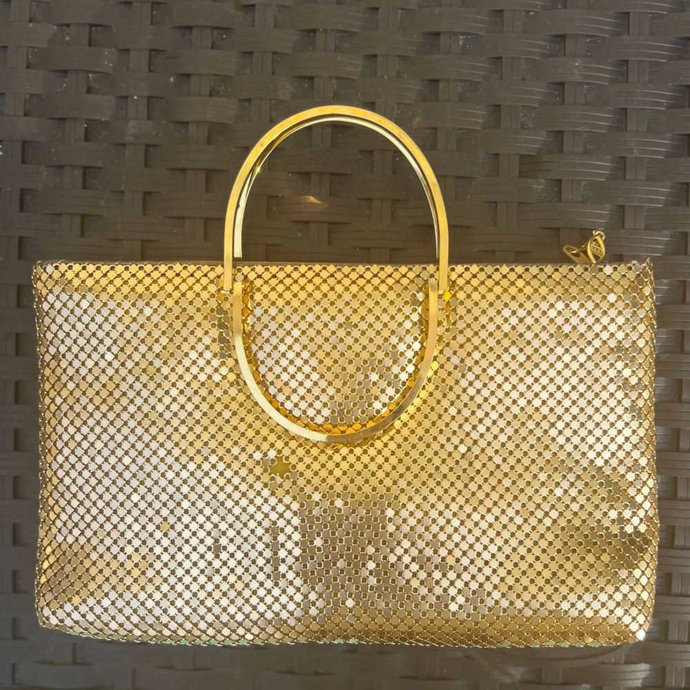 GOLD TONE CHAIN MAIL HANDBAG - Picture 4 of 7